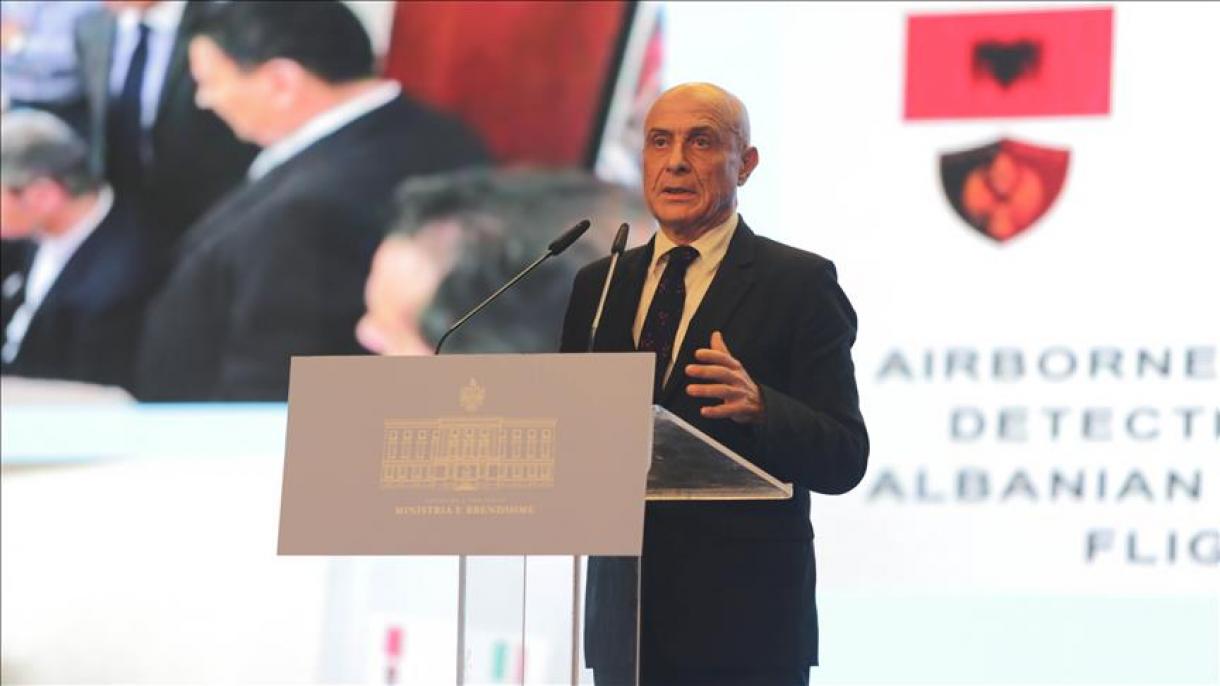 Marco Minniti_Arnavutluk ziyareti.jpg