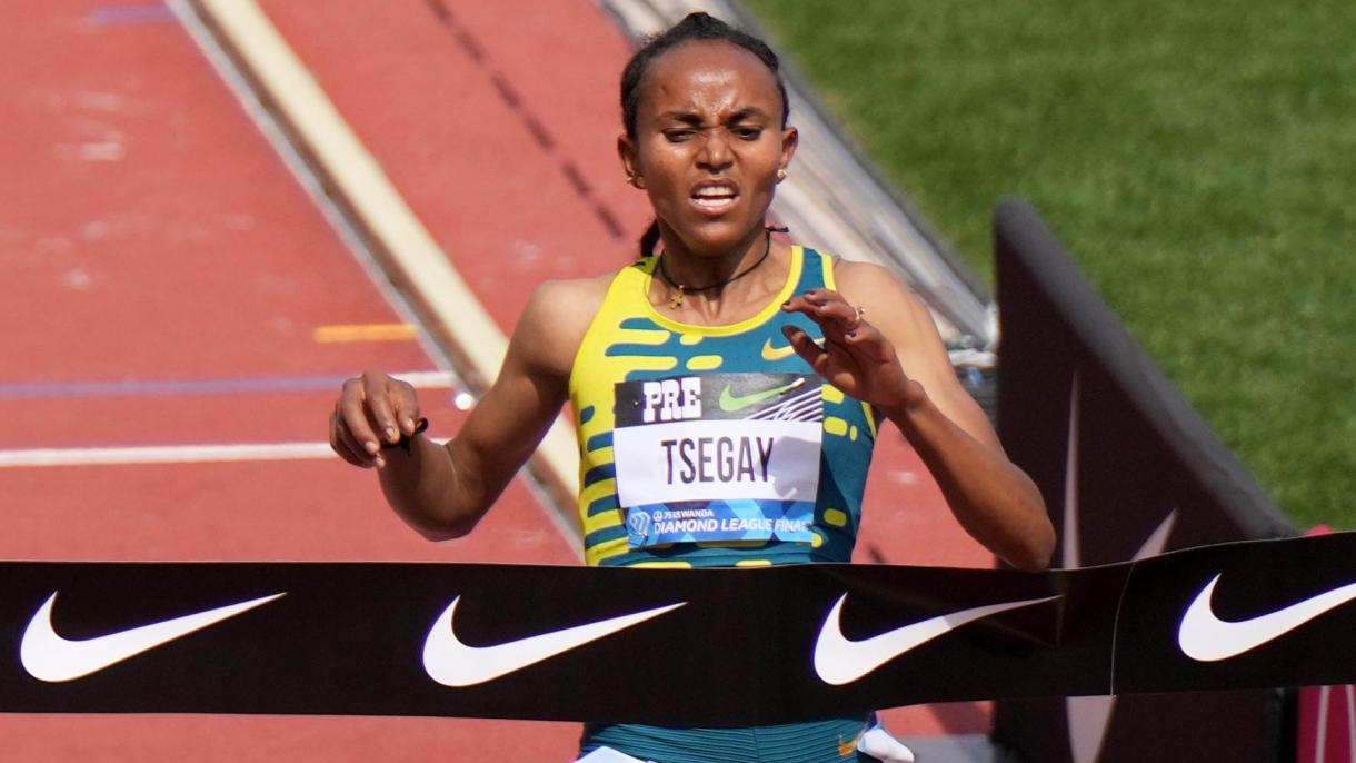 埃塞俄比亚选手打破女子5000米世界纪录