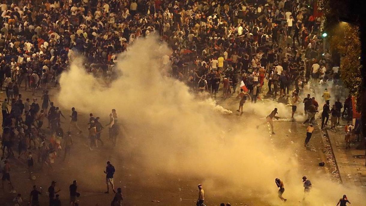 دو تن از هواداران فوتبال در فرانسه جان باختند