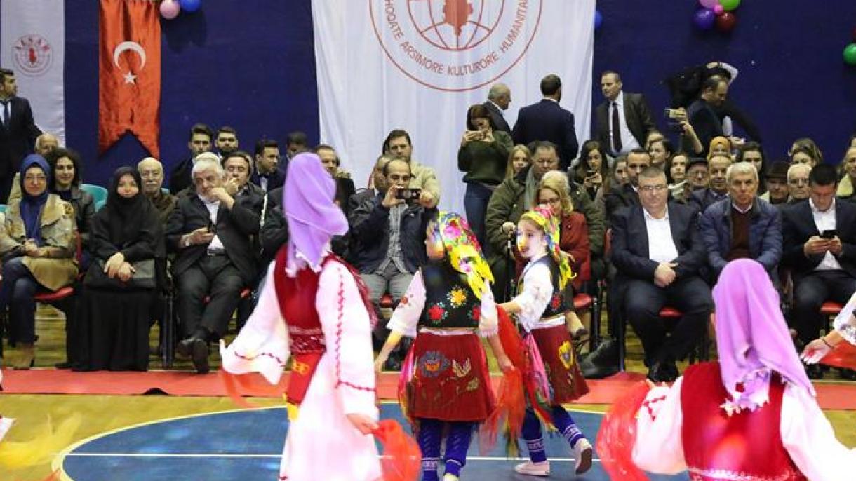 Fondacionet turke pranë fëmijëve jetimë në Shqipëri