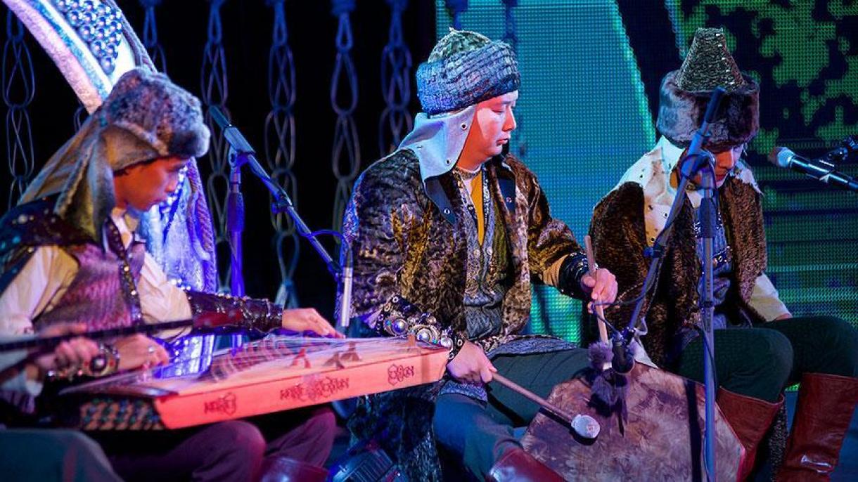 قزاقستان ده ترک دنیاسی موزیک فستیوالی بولیب اوتدی