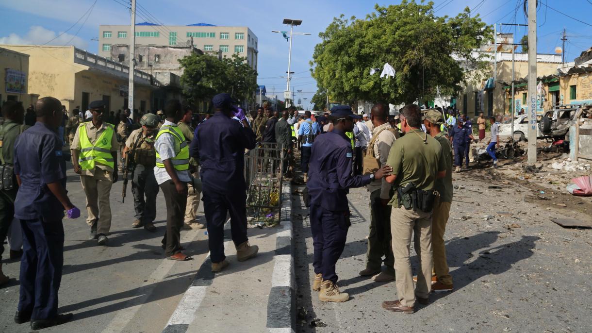 Somalidə canlı bomba hücumu