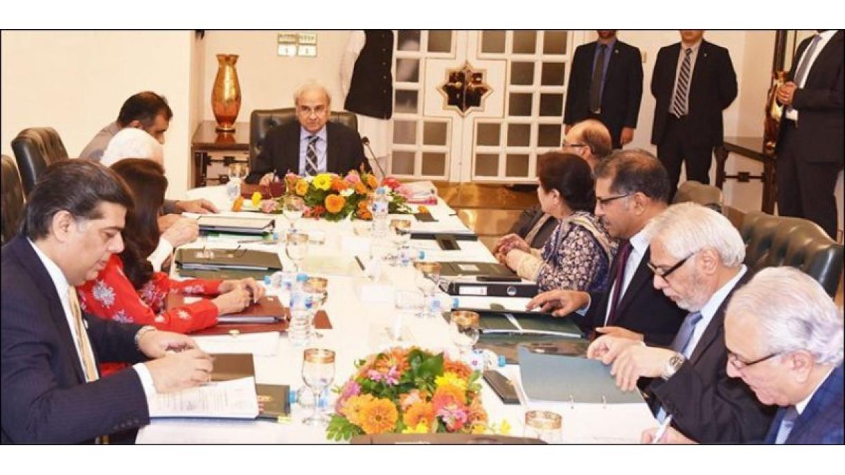 نگراں حکومت کا نواز شریف پر جیل کی بجائے اوپن ٹرائل کرنے کا فیصلہ