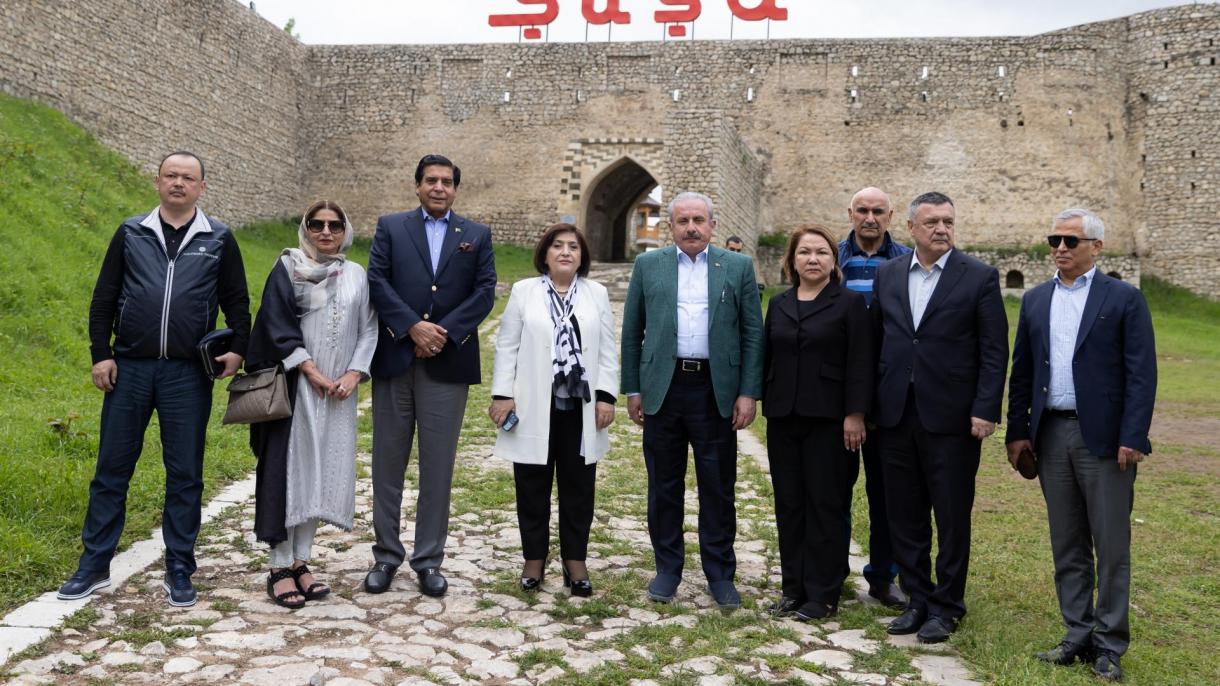 رئیس مجلس ترکیه از شهر تاریخی شوشا در قرهباغ بازدید کرد