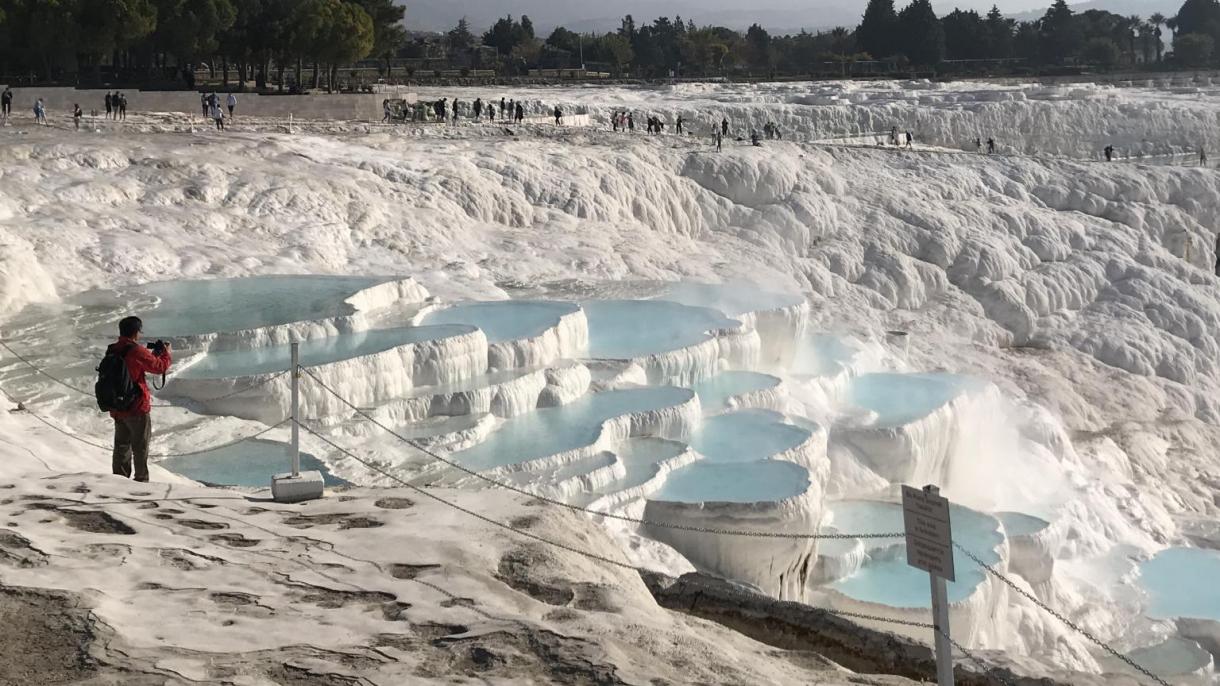Pamukkalädä uzğan yıl rekord quyıldı
