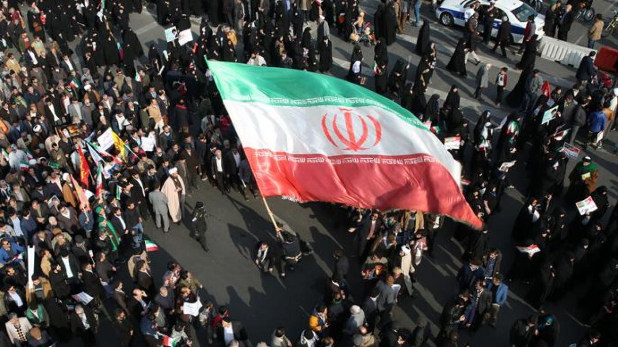 بازداشت 17 نفر در تظاهرات علیه گرانی در ایران