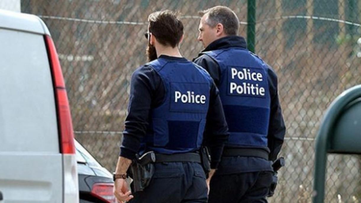 برسلز: ترک سفارت خانے  پر حملہ،شرپسند لال رنگ پھینک کر فرارہو گئے