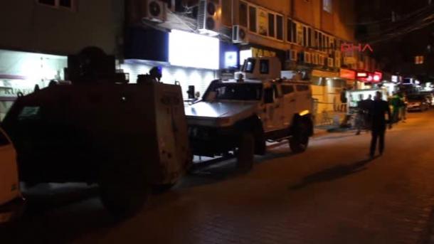Синоќа терористите на ПКК извршија напад на Центарот за воена регрутација во Кизилтепе кај Мардин