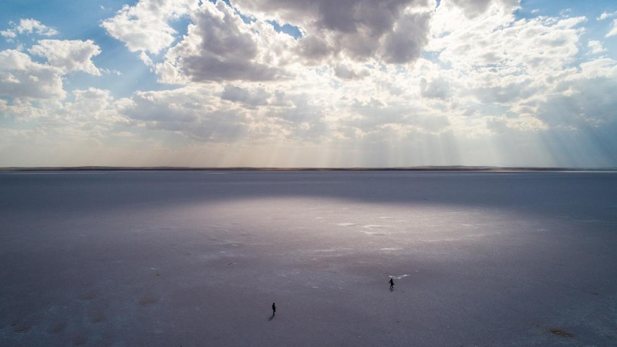 ¿Habéis visto el Lago de Sal en Turquía?
