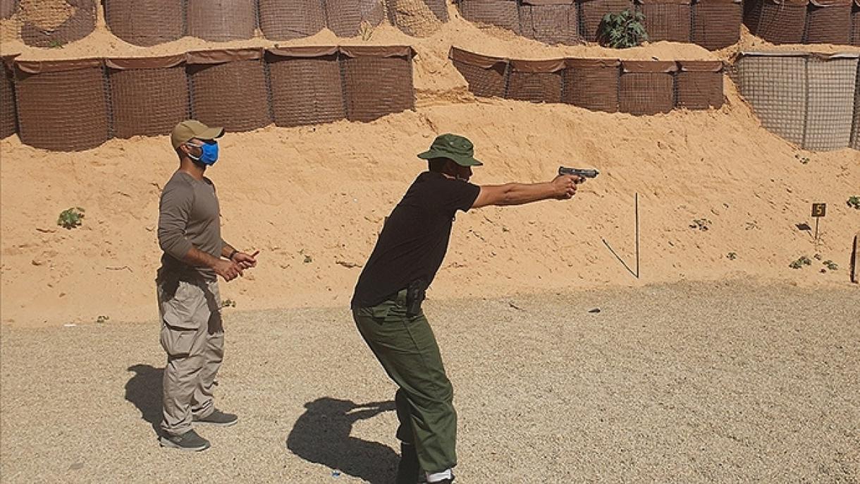 آموزش تیراندازی به سربازان لیبیایی توسط ترکیه