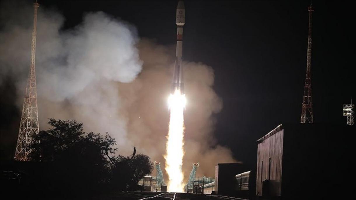 Орусия Ирандын спутнигин космоско учурат