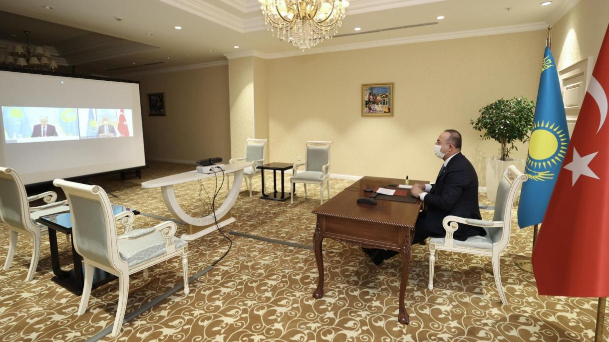 Turkiya TIV rahbari To'qayev bilan videokonferensiya orqali uchrashdi