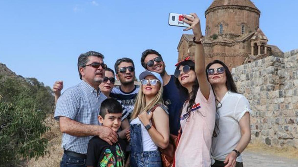 Vanda İran turistları