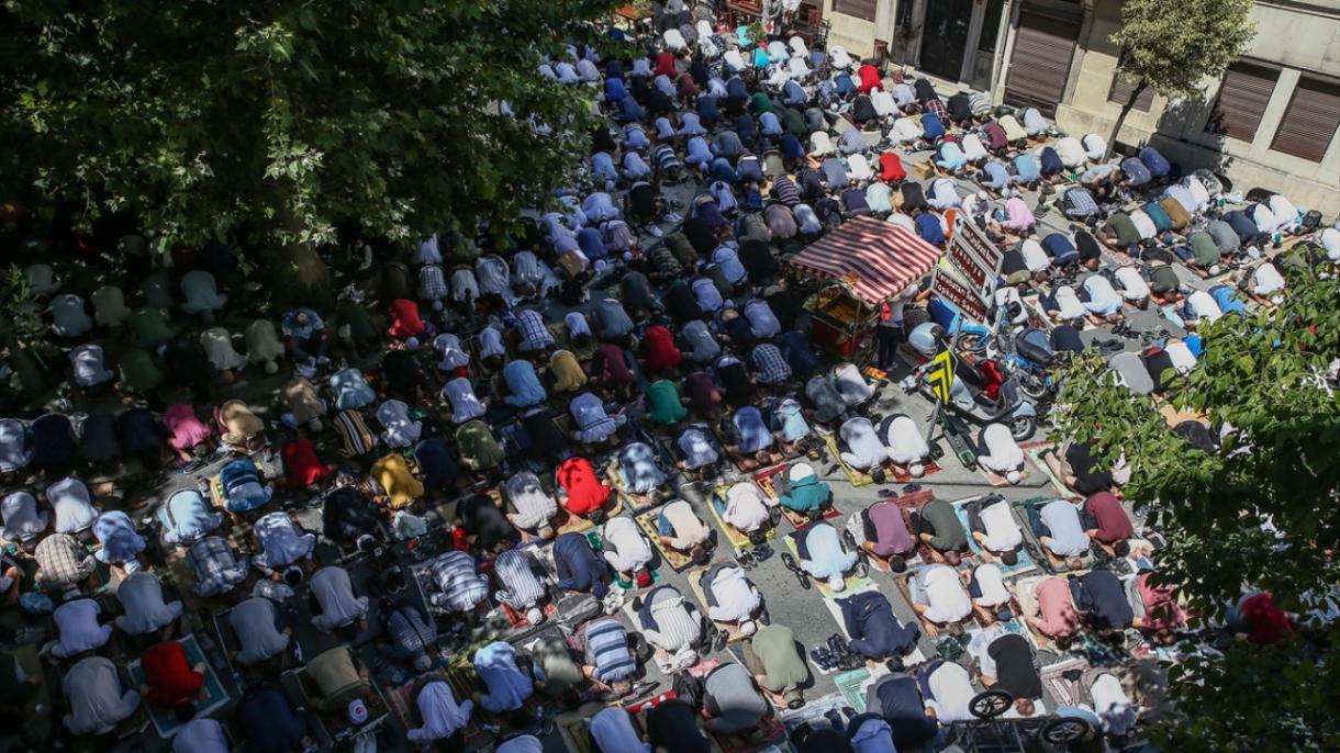 8ayasofya ibadete acilma.jpg