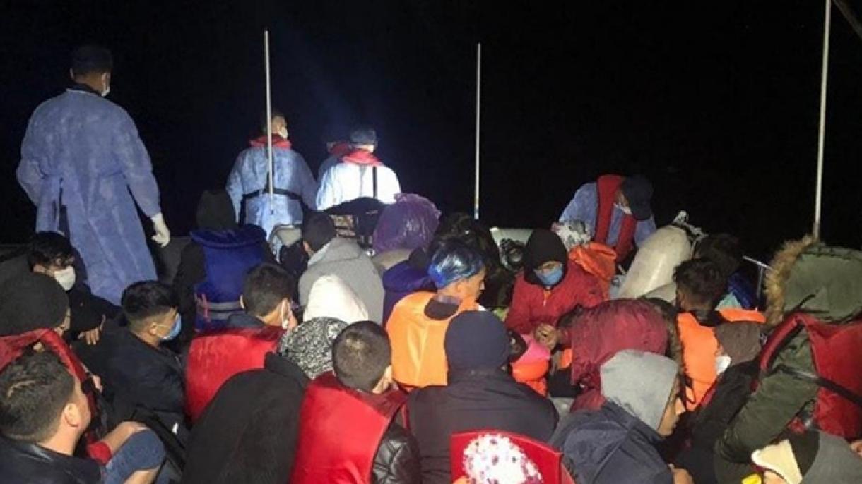 Otra vez los autorizados griegos empujaron los inmigrantes irregulares a las aguas turcas