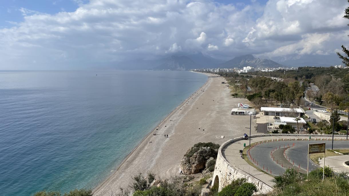 Τρίτη παγκοσμίως η Τουρκία σε περιοχές για κολύμπι με Γαλάζια Σημαία