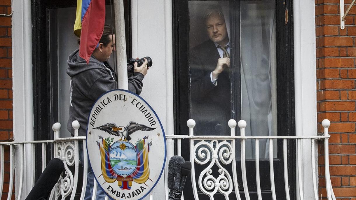 Fiscalía sueca recibe de Ecuador transcripción del interrogatorio a Assange