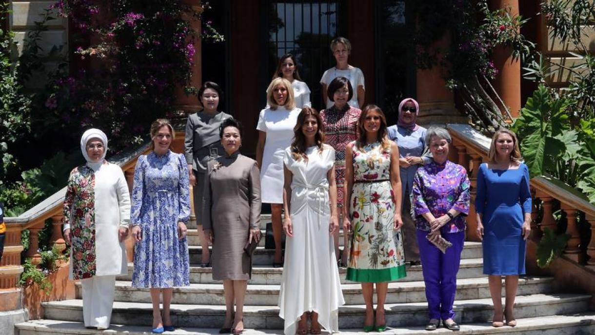 Primeras damas se reúnen en Casa de Victoria Ocampo en Buenos Aires