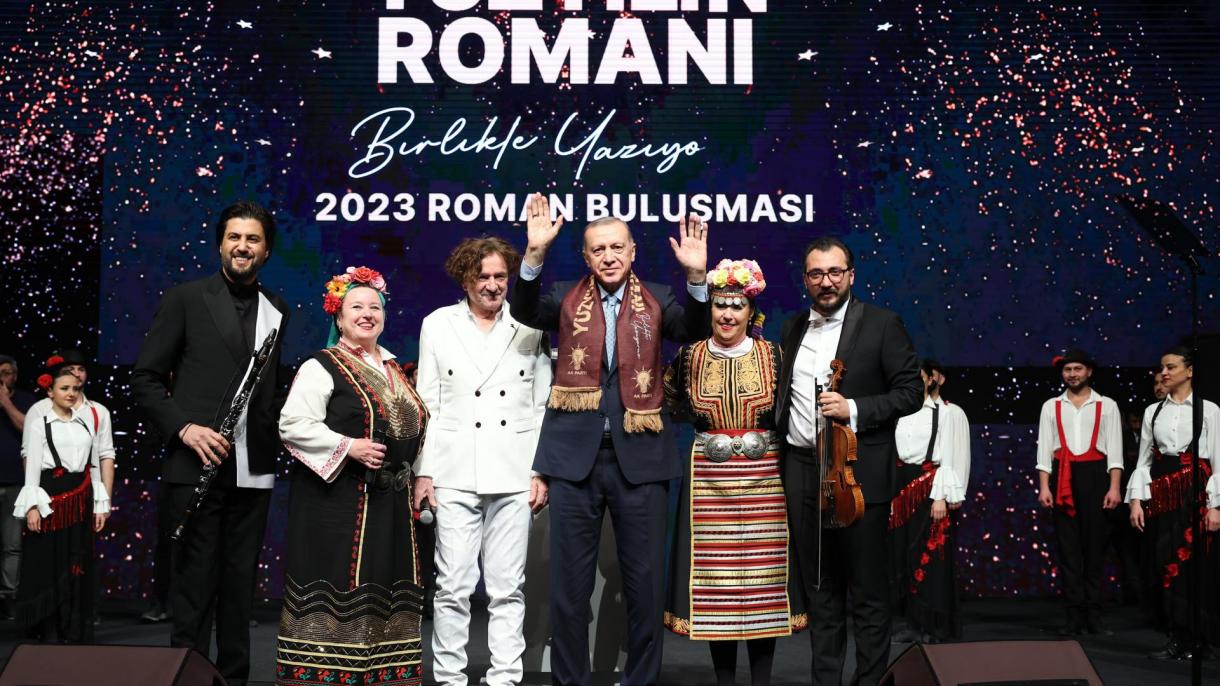 Il presidente Erdogan incontra i cittadini rom ad Istanbul