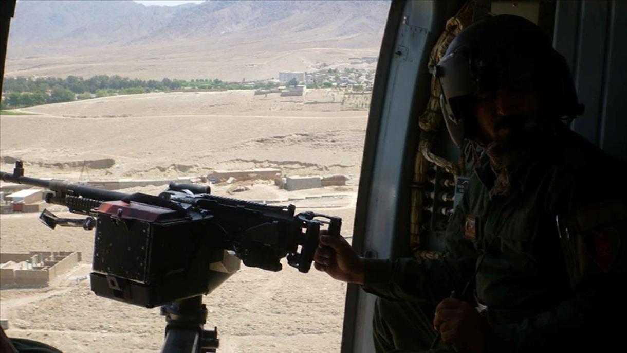 阿富汗军队轰炸塔利班目标  至少20人丧生