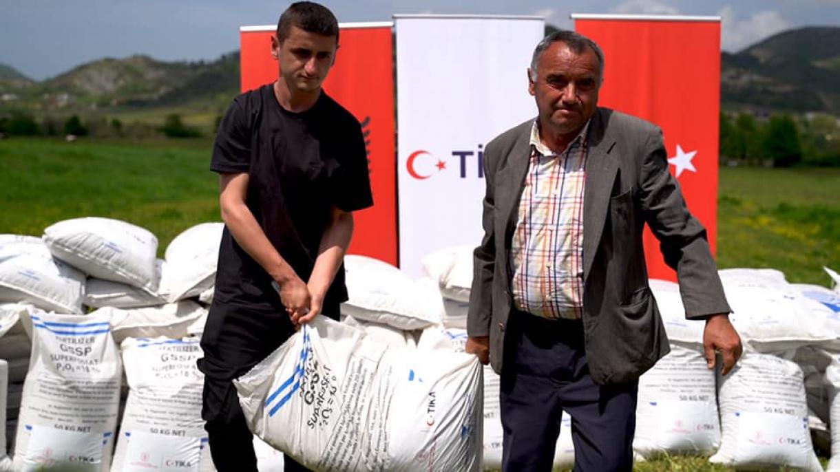 TİKA_Alsar_Arnavutluk_Ramazan 2021_yardım_20.jpg