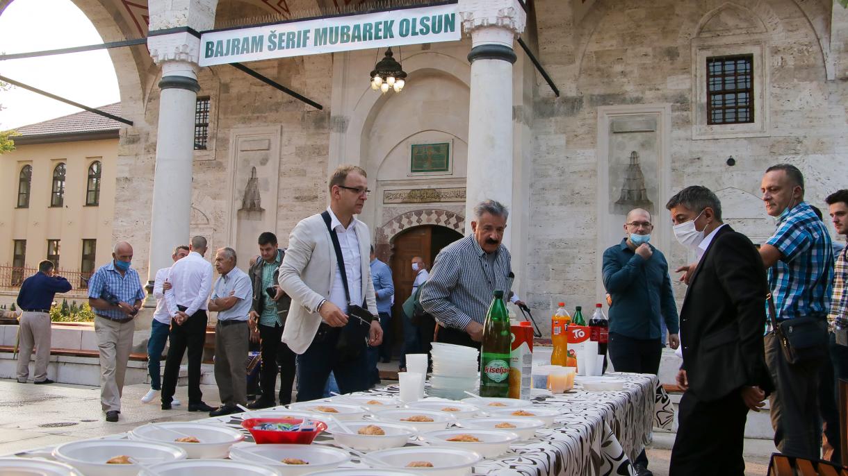 bosna bayram namazi2.jpg