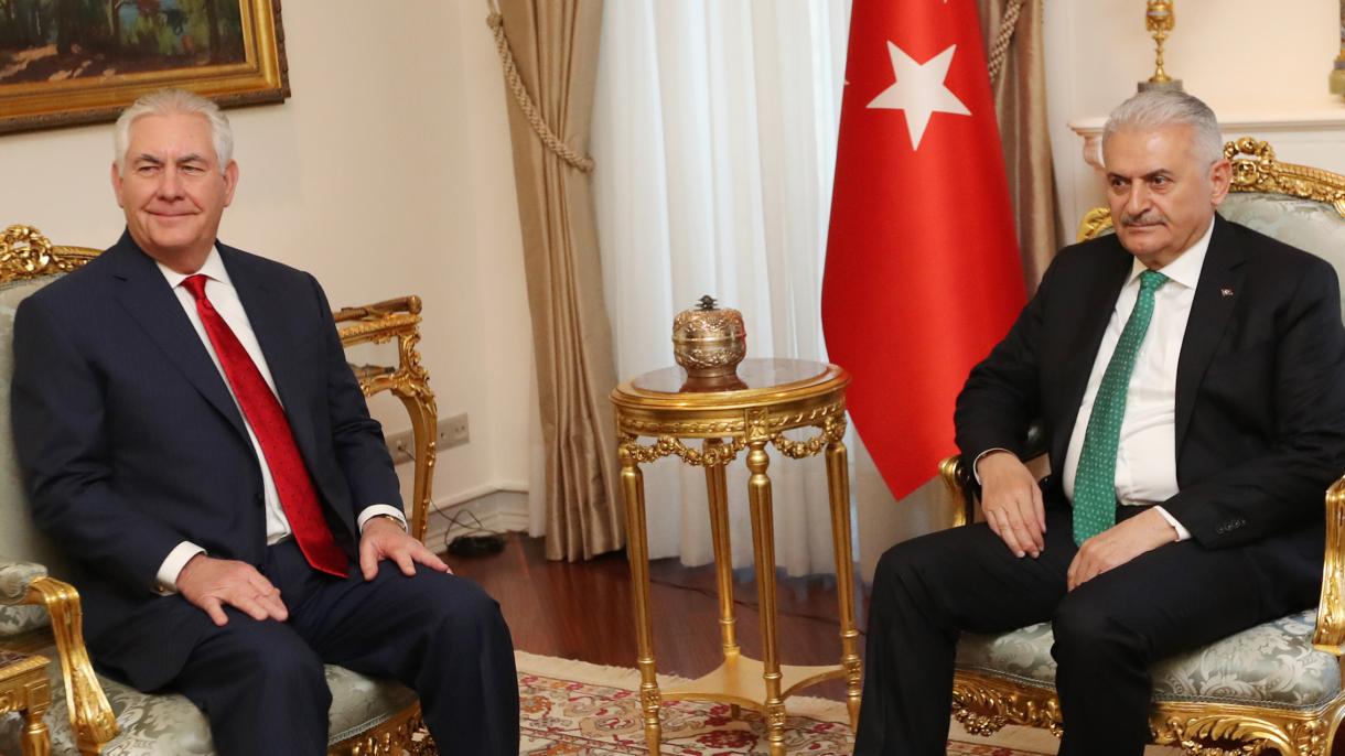 Rex Tillerson în vizită la Ankara