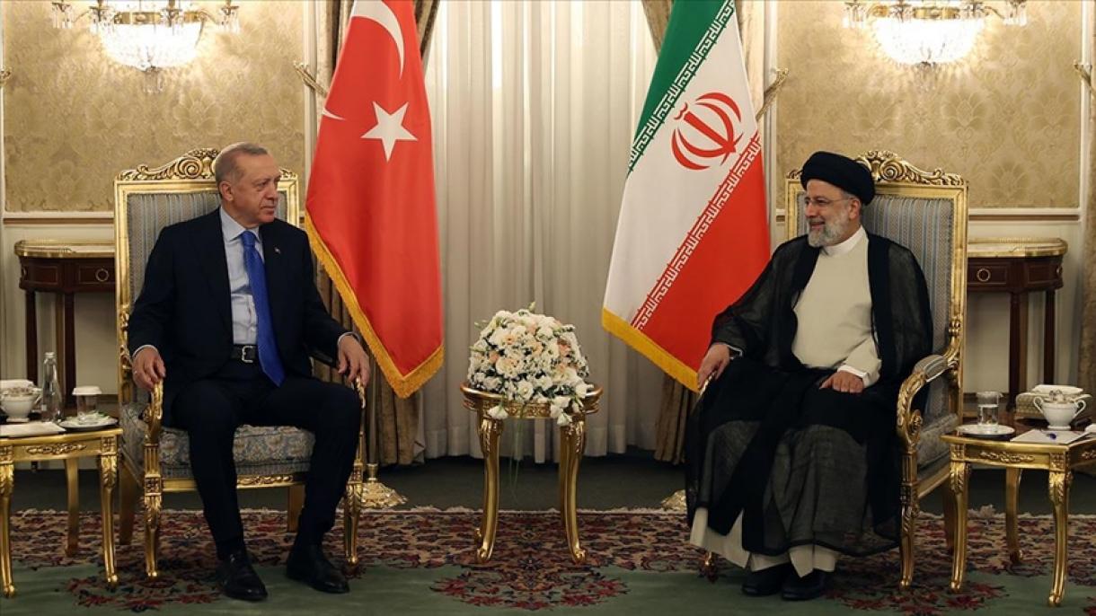 土耳其与伊朗两国总统举行电话会谈