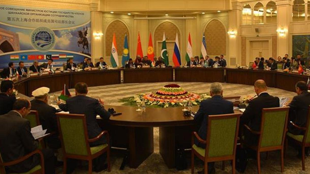 哈萨克斯坦总统在上合组织峰会评估叙利亚问题