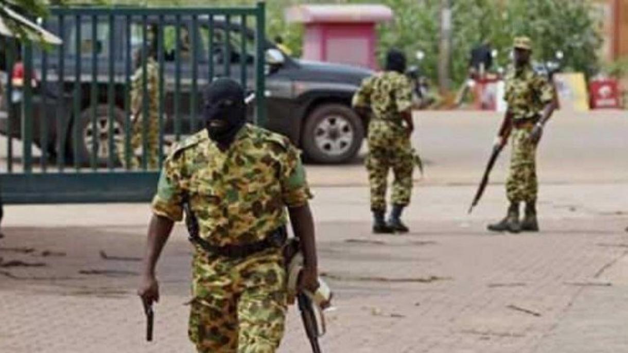 Burkino-Fasoda hərbi çevriliş baş verib