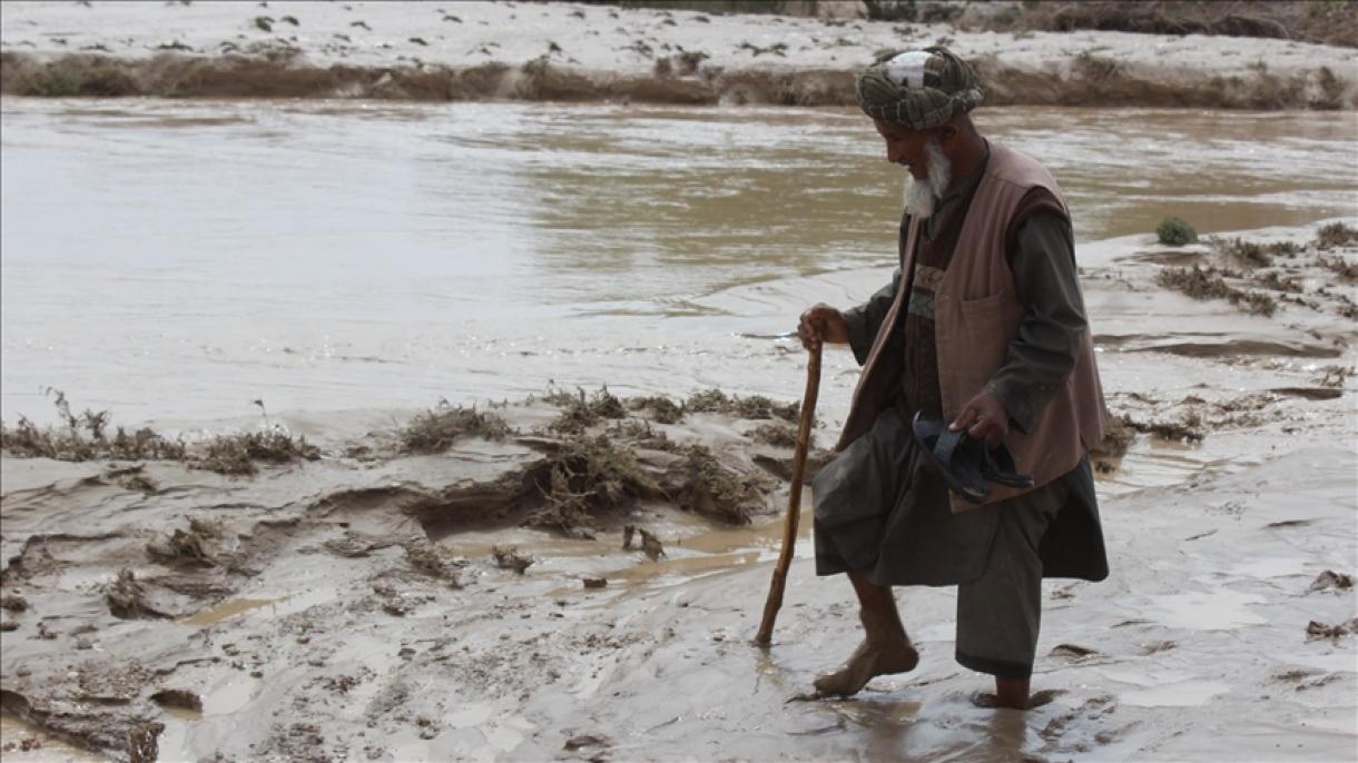 سیل در افغانستان جان ده‌ها نفر را گرفت