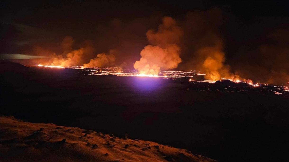冰岛火山喷发后暂时解除警报