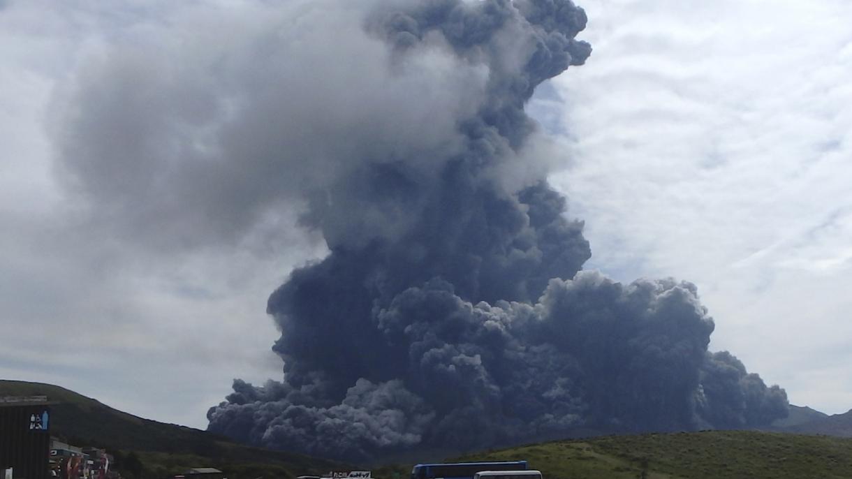 Ενεργοποιήθηκε το ηφαίστειο Άσο στην Ιαπωνία