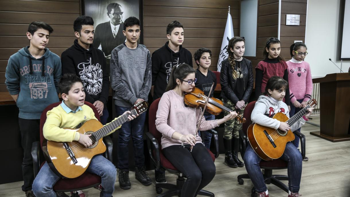 El Coro de los Niños Refugiados se dirige al mundo para la paz
