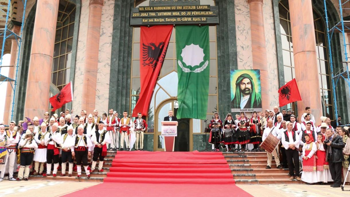 Arnavutluk_Nevruz bayramı kutlamaları_03.jpg