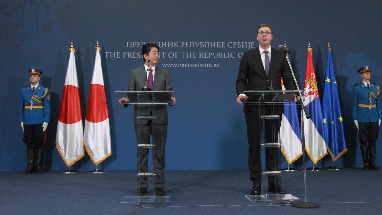 Японияынн премьер  - министри Сербияда