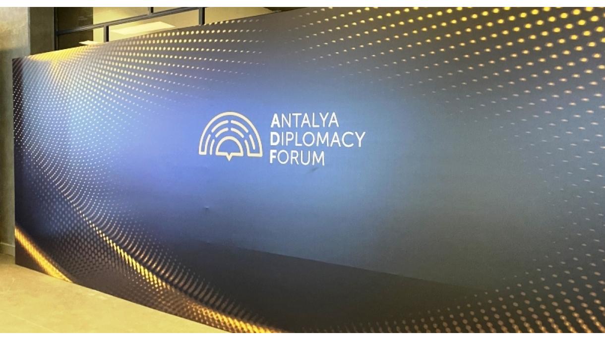 Türkiyənin Antalya şəhərində III Diplomatiya Forumu başladı