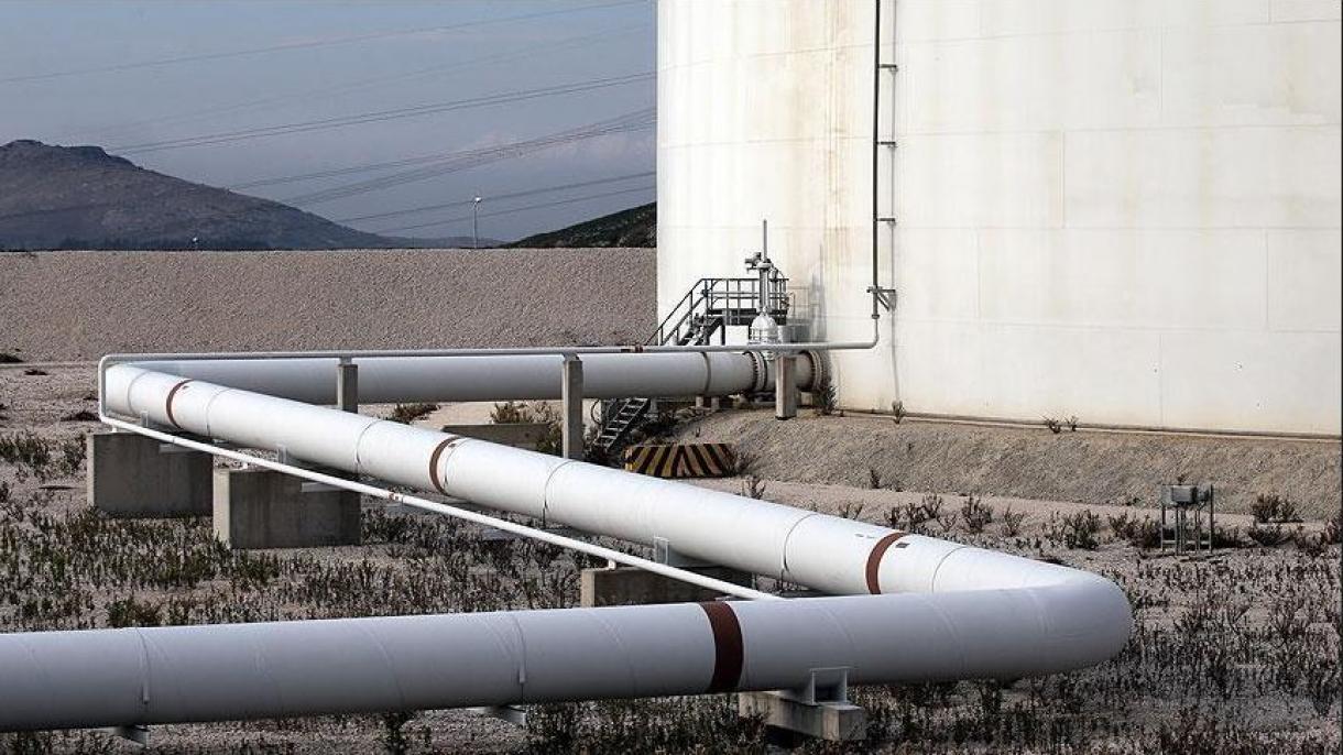 ایران در حال مذاکره برای انعقاد 25 قرارداد نفتی است