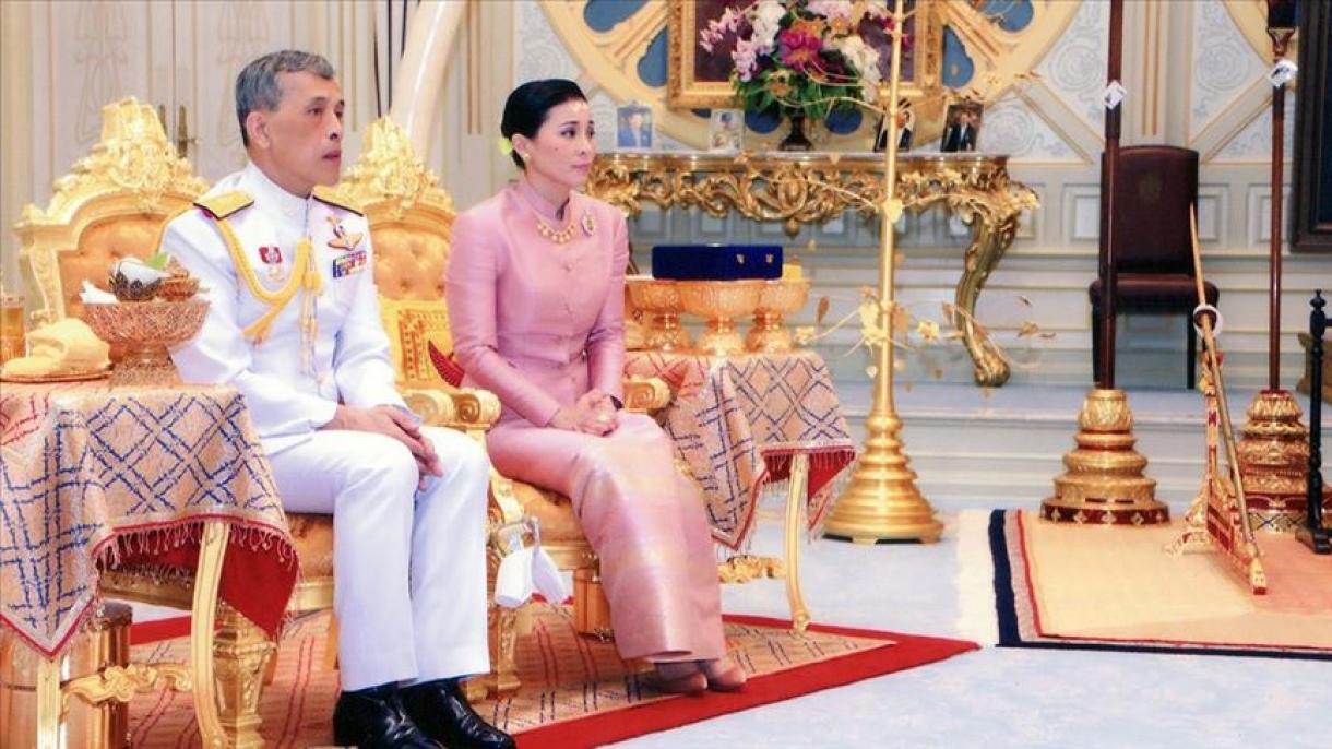 تھائی لینڈ کی نئی ملکہ ستھیدا وجیرا لونگ کارن ہونگی: شاہی فرمان
