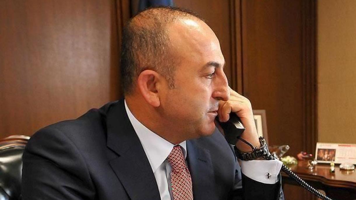 گفتگوی تلفنی وزیر خارجه ترکیه با همتای انگلیسی اش