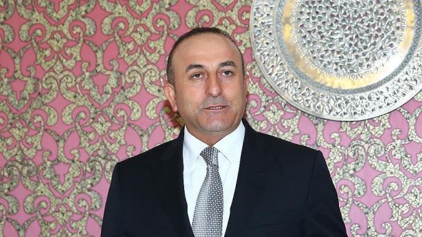 Cavusoglu défie Lavrov de présenter une seule preuve sur l’aide apportée par Ankara à Daesh