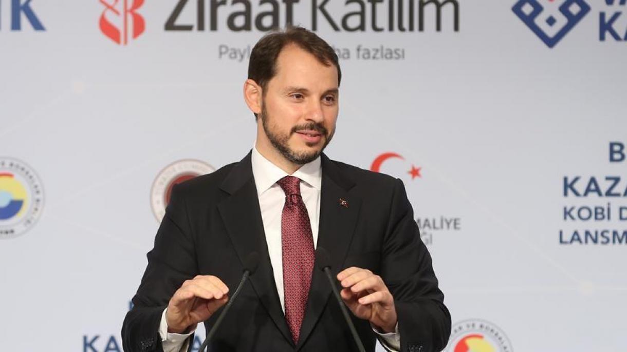 وزیر دارایی ترکیه: به حمایت از پول ملی کشور ادامه خواهیم داد