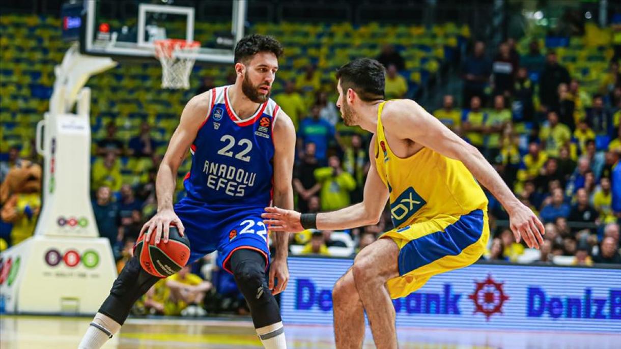 Anadolu Efes u dramatičnoj završnici poražen od Makabija