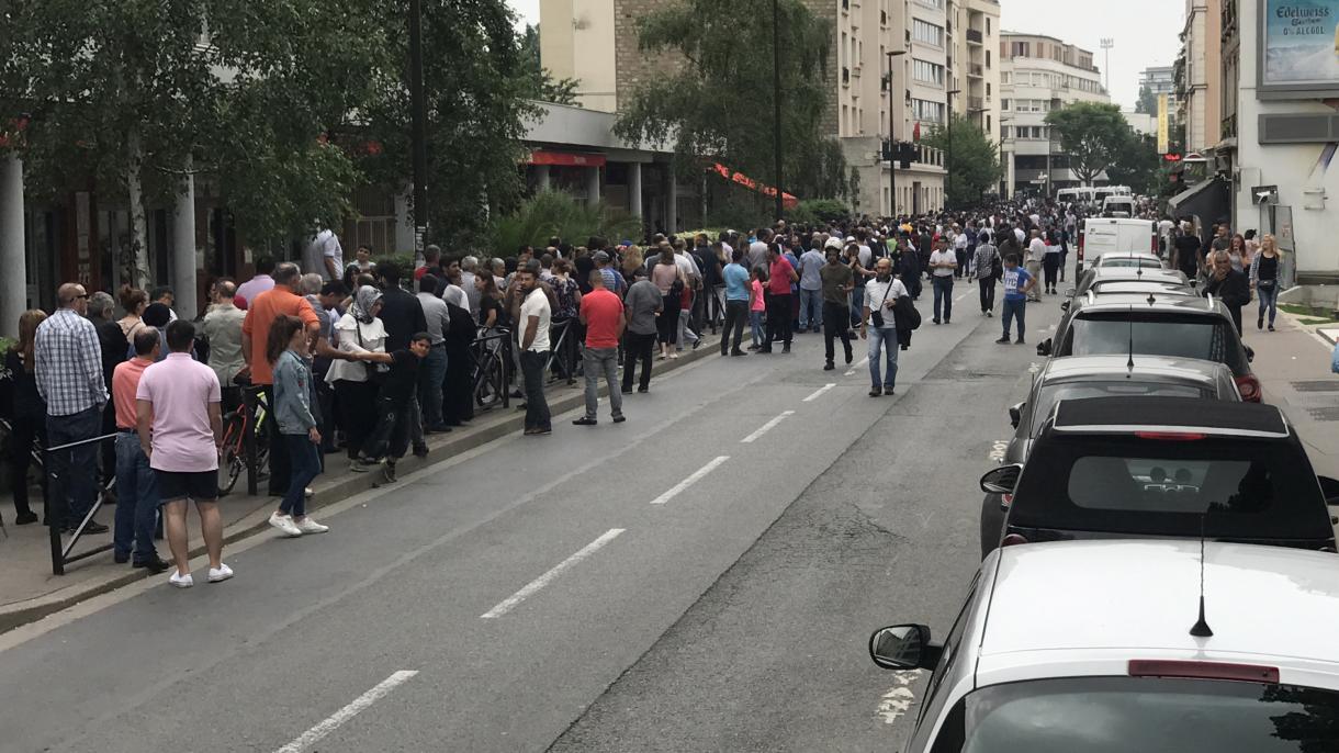 Chet ellarda yashagan turk saylovchilarning ovoz berish ishlari davom etmoqda