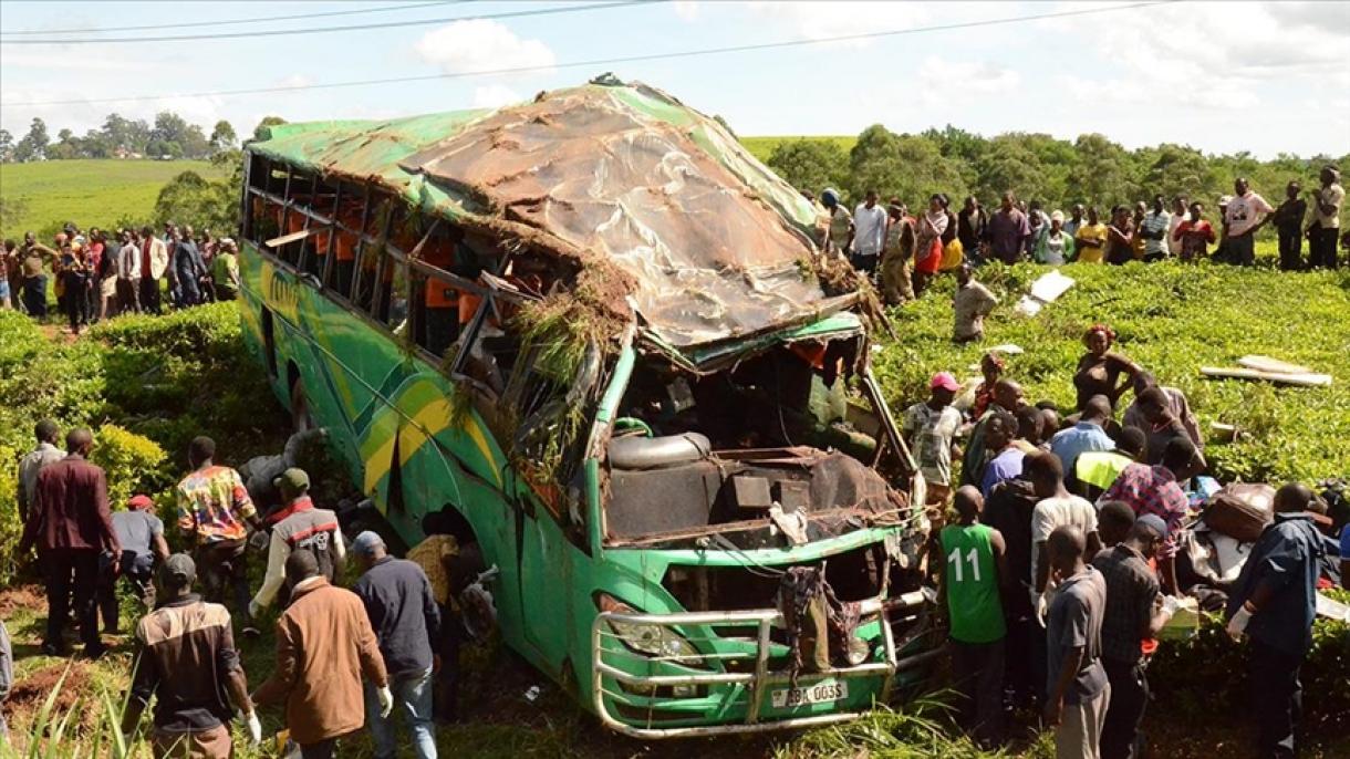 Ugandada avtobus qazası