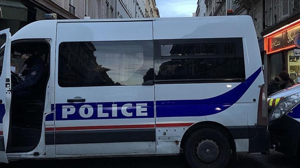 فرانس میں ترک نوجوان کی پولیس کی گاڑی سے ٹکڑ، دماغی موت واقع