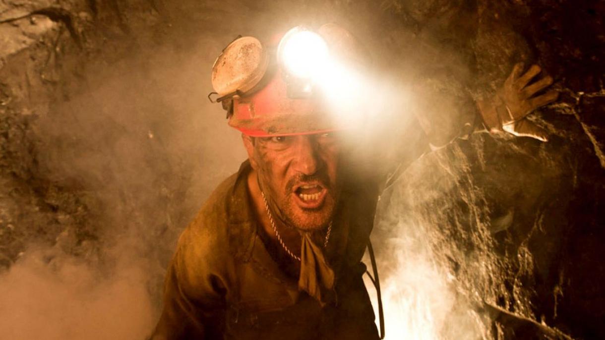 波兰南部铜矿发生坍塌5名矿工遇难