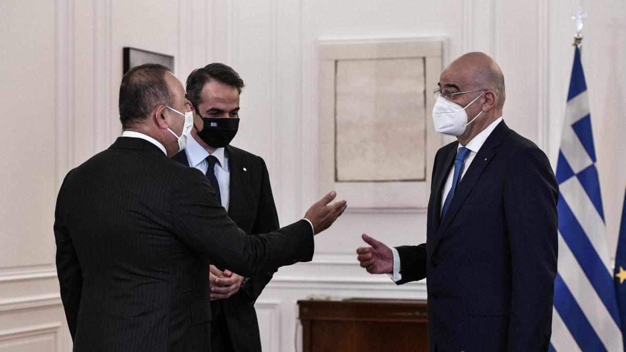 Çavuşoğlu-Mitsotakis-Dendias.jpg