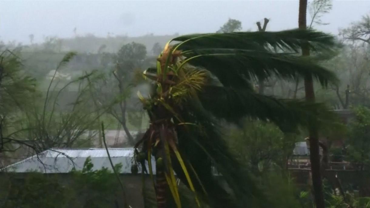 Αυξάνεται ο αριθμός των θυμάτων του τυφώνα Μάθιου
