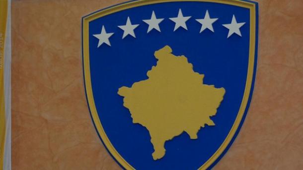 Напад со молотов коктел на претседателската зграда во Приштина